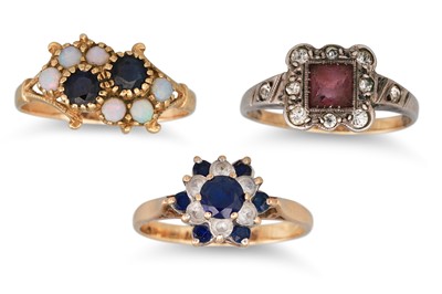 Lot 82 - THREE GEM SET RINGS, various sizes