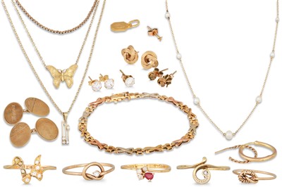 Lot 8 - A MISCELLANEOUS COLLECTION OF GOLD ITEMS,...