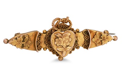 Lot 15 - AN ANTIQUE GOLD BAR BROOCH, heart shaped...
