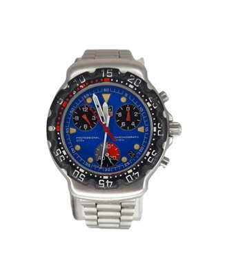 Lot 94 - A GENT'S TAG HEUER STAINLESS STEEL MULTI DIAL...