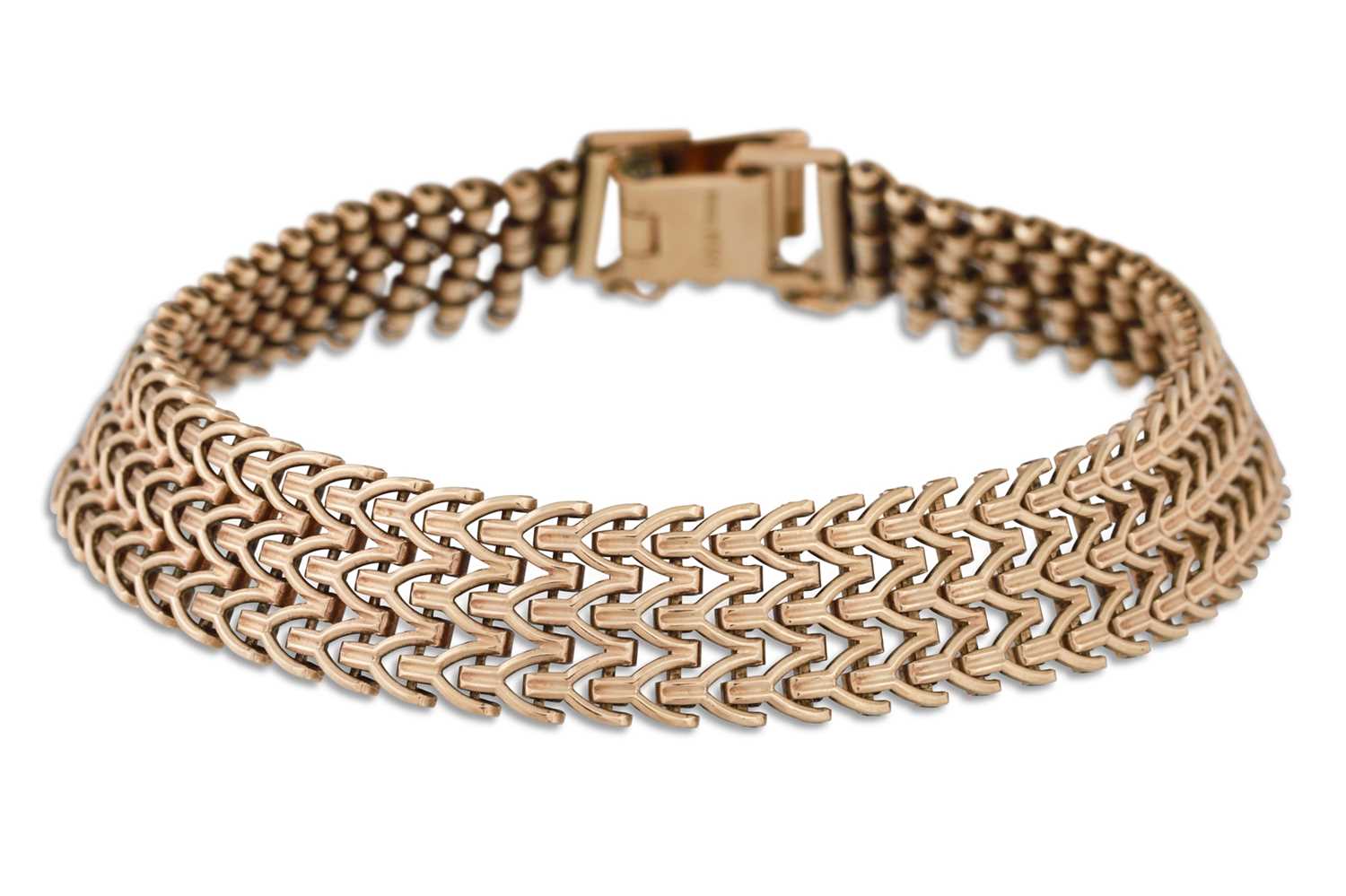 Lot 15 - A 9CT GOLD FANCY LINK BRACELET, with safety chain