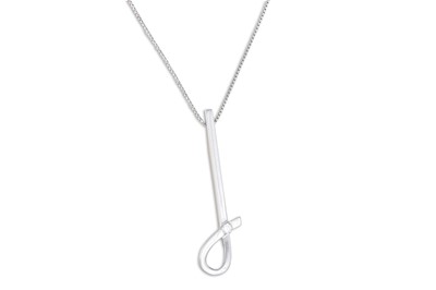 Lot 206 - A DIAMOND SET PENDANT, mounted in 18ct white...