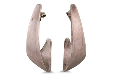 Lot 22 - THREE PAIRS OF SILVER EARRINGS, one with Irish...