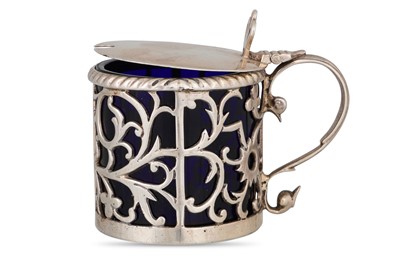 Lot 410 - A GEORGIAN SILVER MOUNTED GLASS MUSTARD POT,...