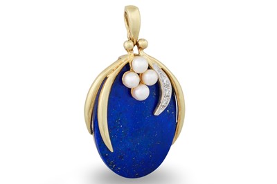 Lot 187 - A LAPIS LAZULI, DIAMOND AND PEARL PENDANT, the...