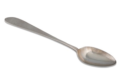 Lot 388 - A GEORGE III IRISH PROVINCIAL SILVER SERVING...