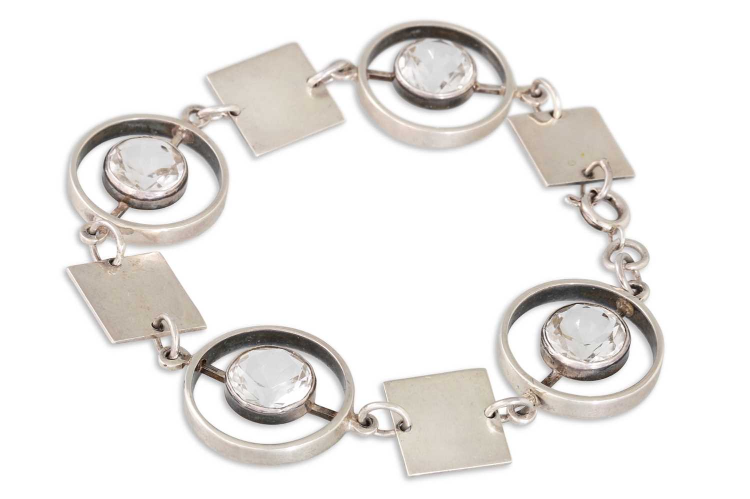 Lot 28 - A MARIKA MURNAGHAN IRISH SILVER CRYSTAL...