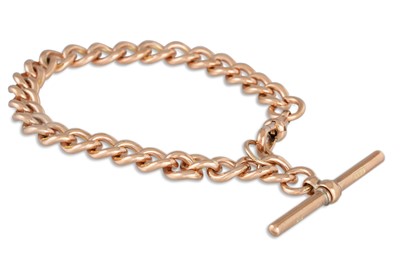 Lot 31 - AN ANTIQUE 9CT GOLD ALBERT BRACELET, with...
