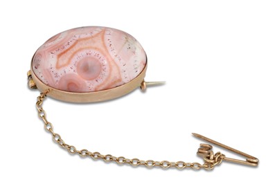 Lot 257 - A PRE-WAR POLISHED RHODOCHROSITE CABOCHON...