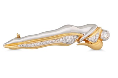 Lot 105 - A DIAMOND SET BROOCH, of abstract design,...