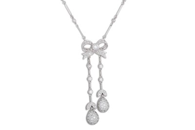 Lot 128 - A DIAMOND DROP NECKLACE, comprising a bow,...