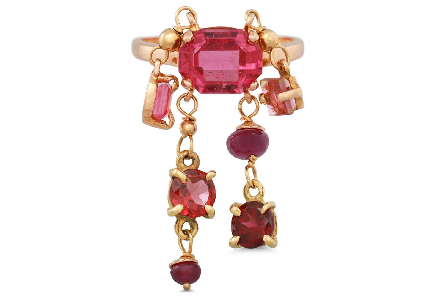 Lot 60 - A TOURMALINE RING, the oval tourmaline...