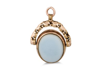 Lot 217 - AN ANTIQUE GOLD SWIVEL SEAL, set with...