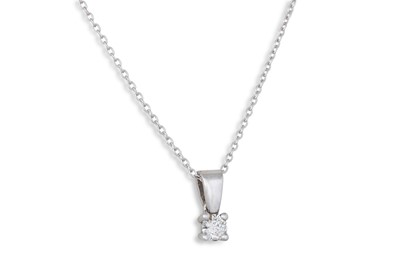Lot 79 - A DIAMOND SOLITAIRE PENDANT, on a chain,...
