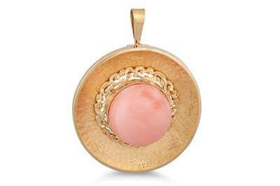 Lot 292 - A CORAL PENDANT, to an 18ct gold surround,...