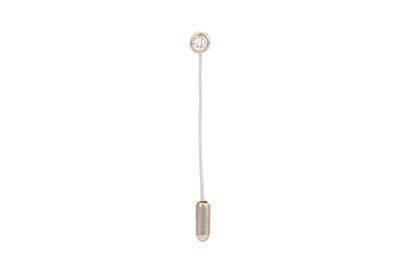 Lot 341 - A DIAMOND STICK PIN, set with an old cut diamond