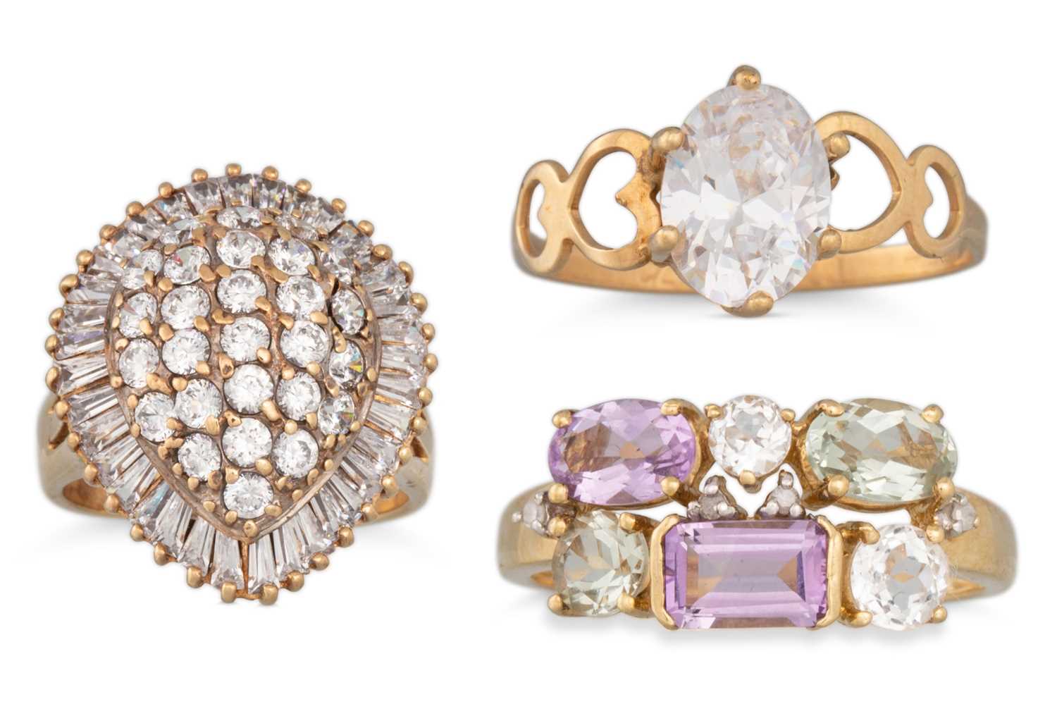 Lot 64 - THREE 9CT GOLD RINGS, 12.2 g. Sizes ranging...
