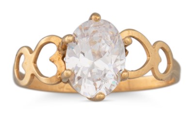 Lot 64 - THREE 9CT GOLD RINGS, 12.2 g. Sizes ranging...
