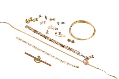 Lot 84 - A COLLECTION OF VARIOUS GOLD ITEMS; to include...