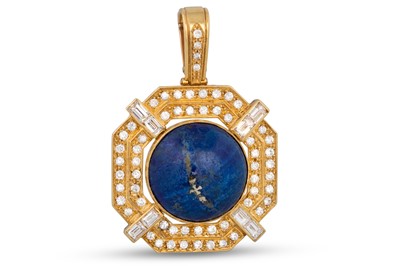 Lot 134 - A LAPIS LAZULI, DIAMOND AND GOLD PENDANT, of...