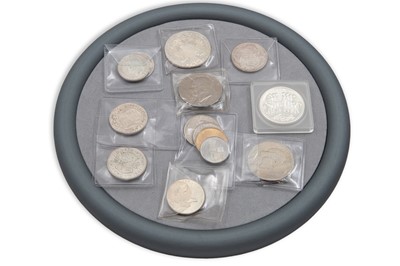 Lot 388 - A COLLECTION OF 5 SILVER ENGLISH COINS, 3 x...