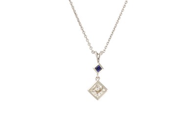 Lot 87 - A DIAMOND AND SAPPHIRE PENDANT, the princess...