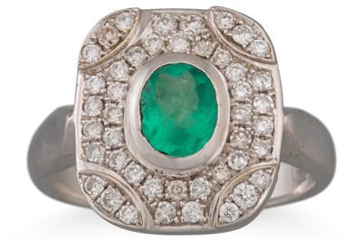 Lot 220 - A COLOMBIAN EMERALD AND PAVÉ DIAMOND RING, the...