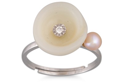Lot 26 - A JADE AND DIAMOND PENDANT, on a 14ct white...