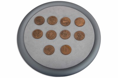 Lot 322 - 10 X 1936 IRISH FARTHINGS, uncirculated with...