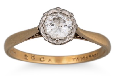 Lot 3 - A DIAMOND SOLITAIRE RING, mounted in 18ct gold...