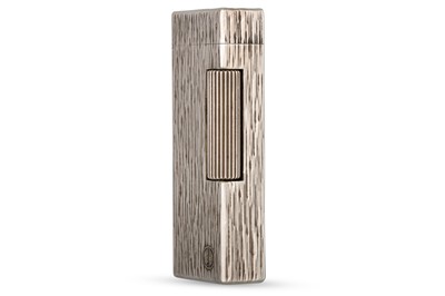 Lot 108 - A DUNHILL LIGHTER, in original box, bark finish