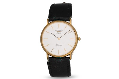 Lot 373 - A GENT'S LONGINES DRESS WATCH, quartz movement,...
