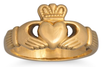 Lot 170 - AN 18CT GOLD CLADDAGH RING, 6.3 g. size P