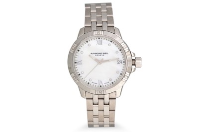 Lot 382 - A LADY'S RAYMOND WEIL WRISTWATCH,...