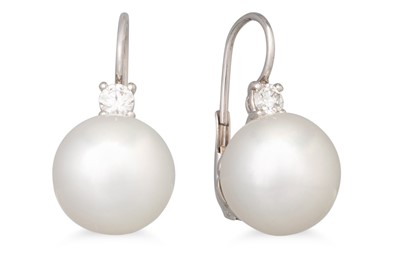 Lot 148 - A PAIR OF DIAMOND AND SOUTH SEA PEARL EARRINGS,...