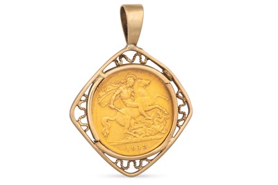 Lot 412 - A GEORGE V HALF GOLD SOVEREIGN ENGLISH COIN,...