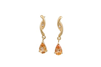 Lot 116 - A PAIR OF TOPAZ DROP EARRINGS, mounted in gold