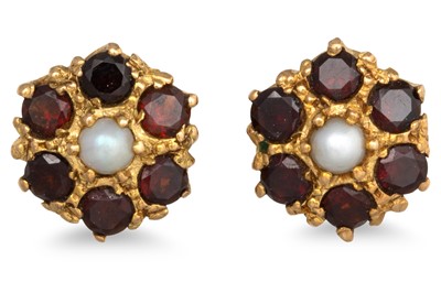 Lot 22 - A PAIR OF PEARL AND GARNET CLUSTER EARRINGS,...