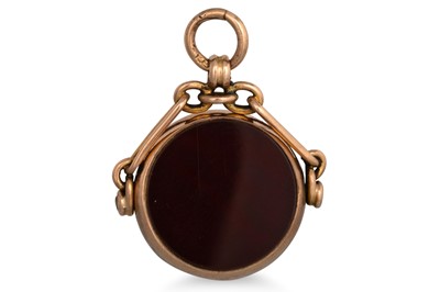 Lot 80 - AN ANTIQUE GOLD SWIVEL SEAL, set with...