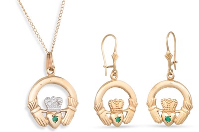 Lot 86 - A PAIR OF 9CT GOLD CLADDAGH EARRINGS, matching...