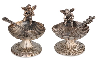 Lot 413 - AN ATTRACTIVE PAIR OF CONTINENTAL STERLING...