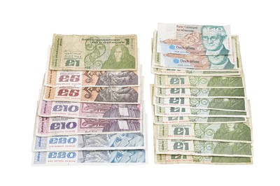 Lot 512 - A COLLECTION OF 19 SERIES 2 IRISH BANK NOTES,...
