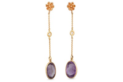 Lot 192 - A PAIR OF AMETHYST DROP EARRINGS, the oval...