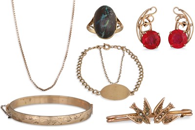 Lot 2 - A 9CT GOLD BOX LINK CHAIN, together with...