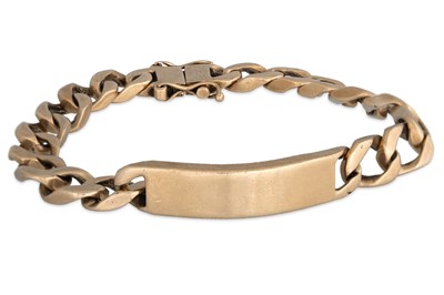 Lot 202 - A HEAVY CURB LINK BRACELET, 9ct gold, weight...