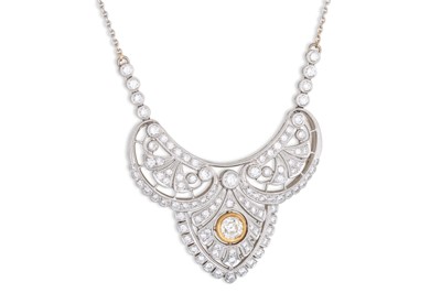 Lot 144 - A DIAMOND NECKLACE, the central shaped open...