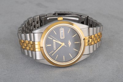 Lot 282 - A GENT'S 'CITIZEN AUTOMATIC' WRISTWATCH, black...