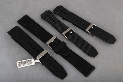 Lot 308 - FOUR CONTEMPORARY WATCHES, rubber dive straps