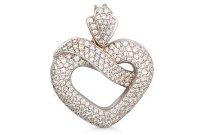 Lot 113 - A DIAMOND PAVÉ SET PENDANT, heart shaped,...