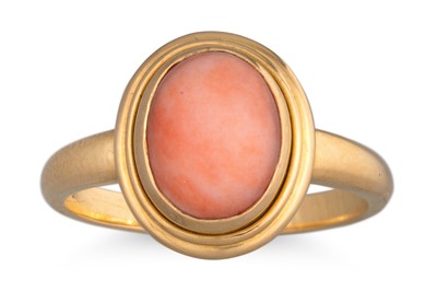 Lot 120 - A CORAL RING, mounted in 18ct yellow gold, size N